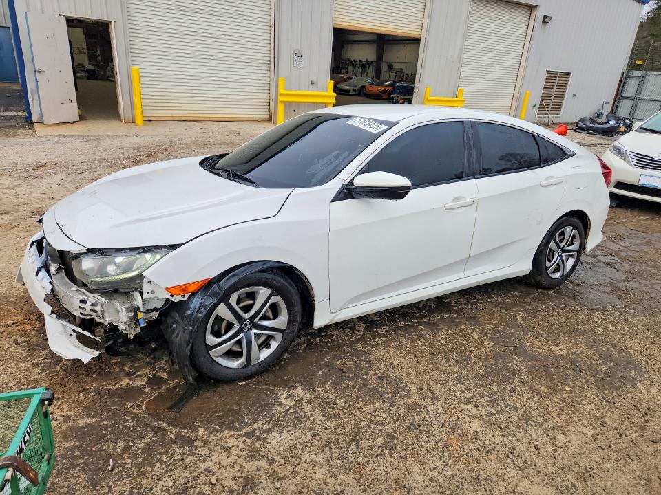 2018 HONDA CIVIC — VIN 2HGFC2F50JH555500