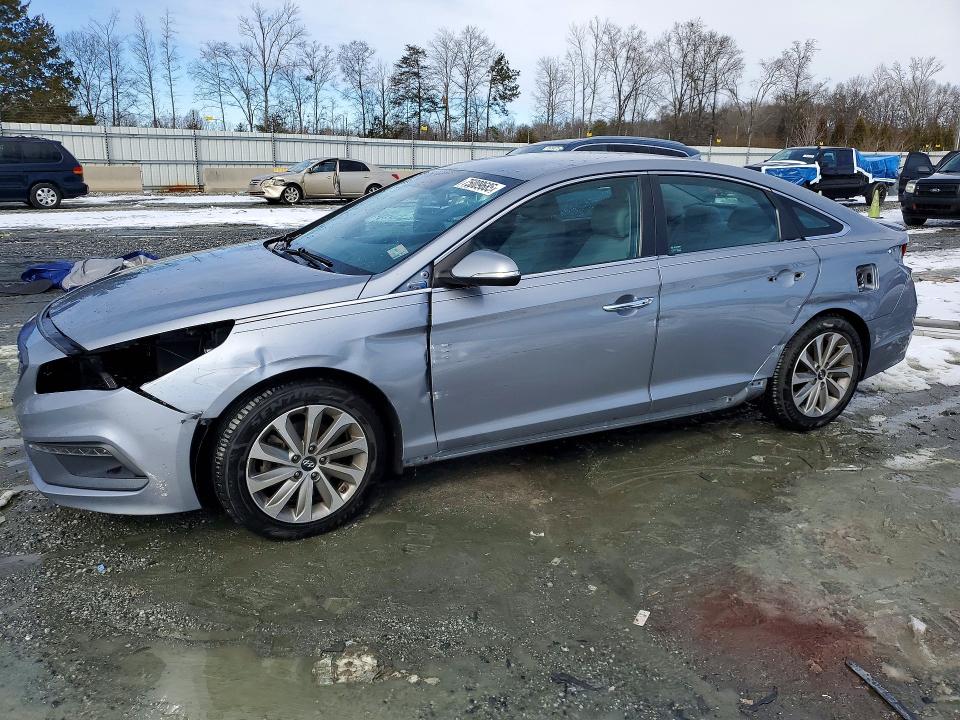 2015 HYUNDAI SONATA — VIN 5NPE34AF1FH224431