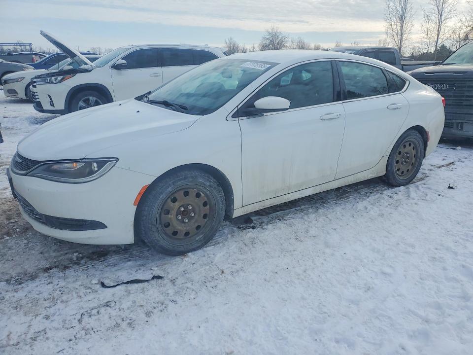 2015 CHRYSLER 200 — VIN 1C3CCCFB1FN600721