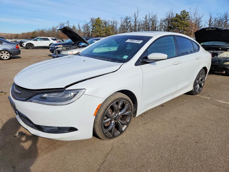 2016 CHRYSLER 200 — VIN 1C3CCCDG4GN110418