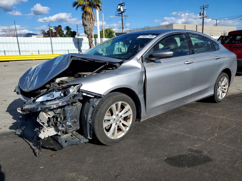 2015 CHRYSLER 200 — VIN 1C3CCCAB5FN747129