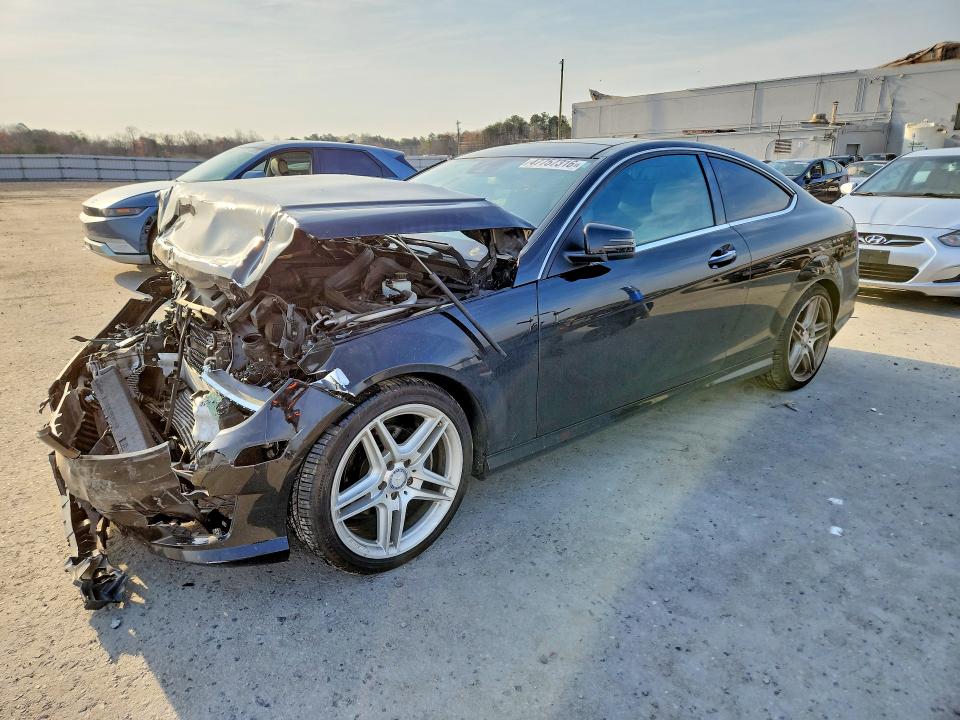 WDDGJ4HB2FG361261