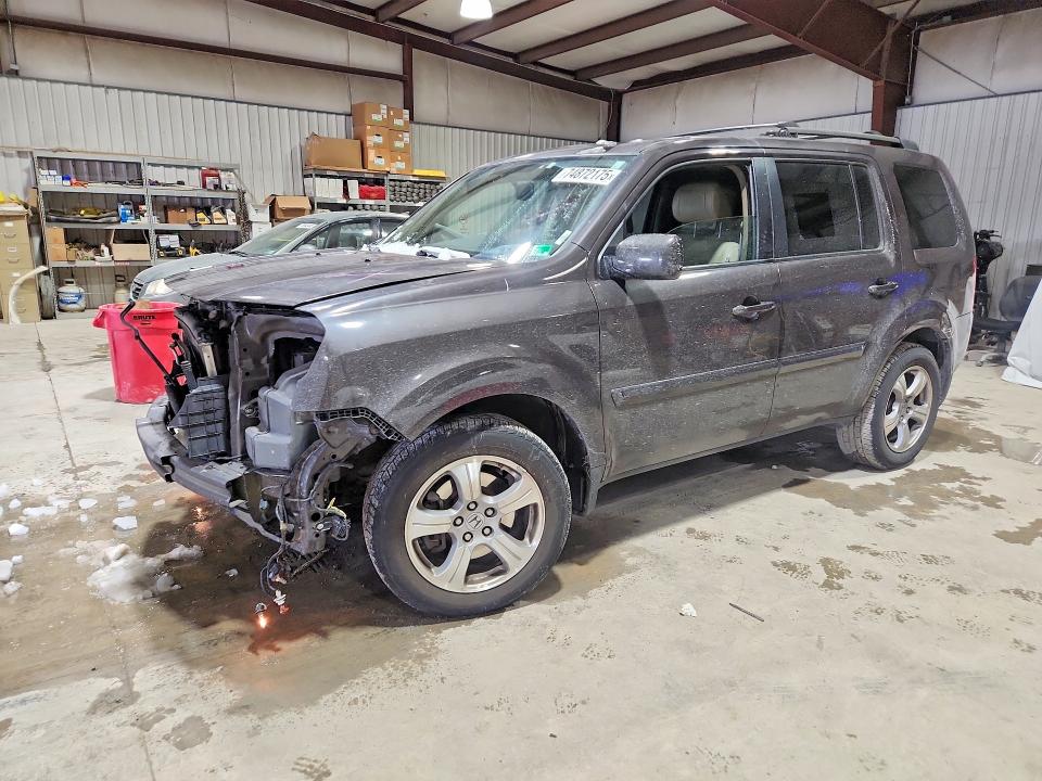 2015 HONDA PILOT EXL — VIN 5FNYF4H57FB042748
