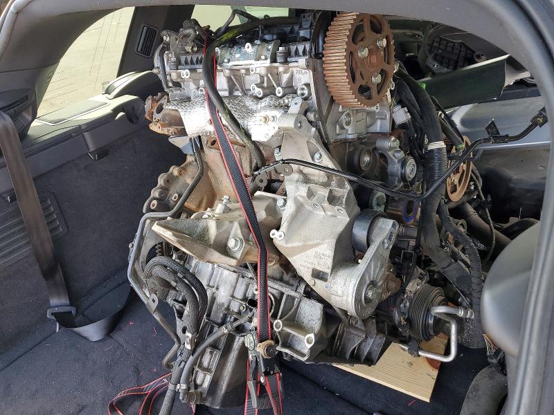 SALWR2FK6HA150228