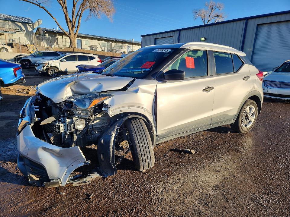 2019 NISSAN KICKS — VIN 3N1CP5CU4KL557863