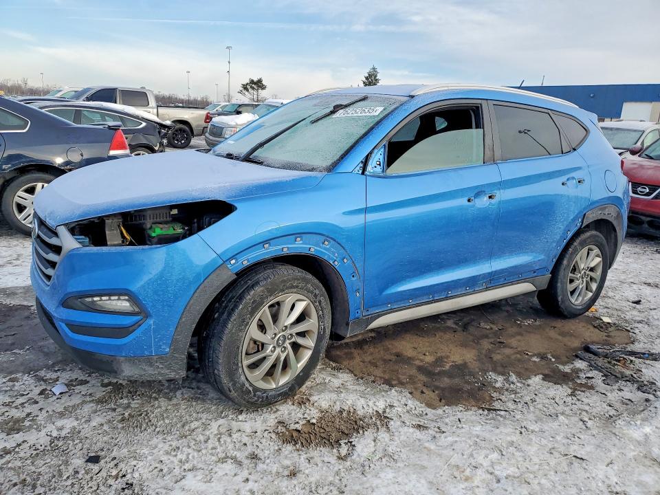 2017 HYUNDAI TUCSON — VIN KM8J33A4XHU593705
