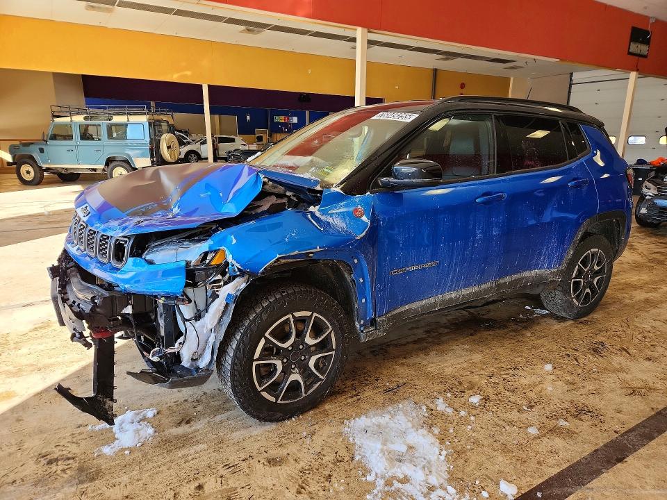 2025 JEEP COMPASS — VIN 3C4NJDDN7ST556568