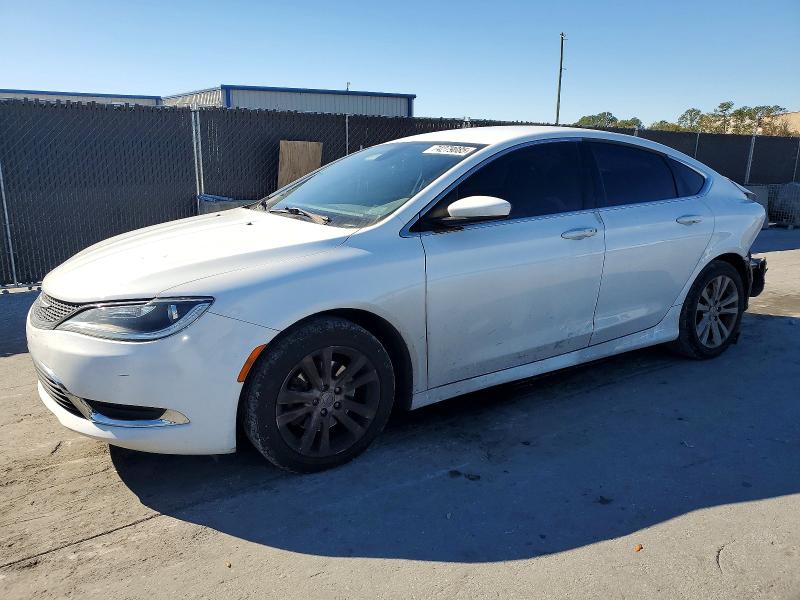 2016 CHRYSLER 200 — VIN 1C3CCCAB0GN106813