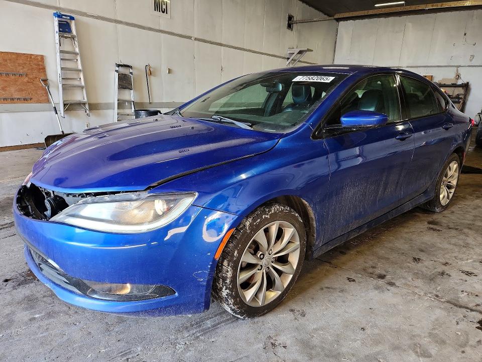 2016 CHRYSLER 200 — VIN 1C3CCCBB6GN123923