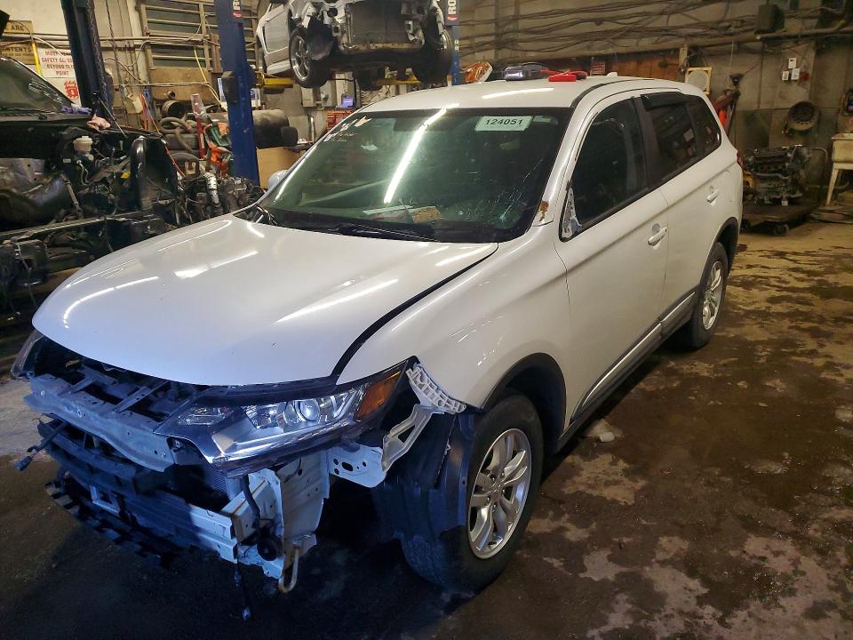 2020 MITSUBISHI OUTLANDER — VIN JA4AZ2A33LZ611388