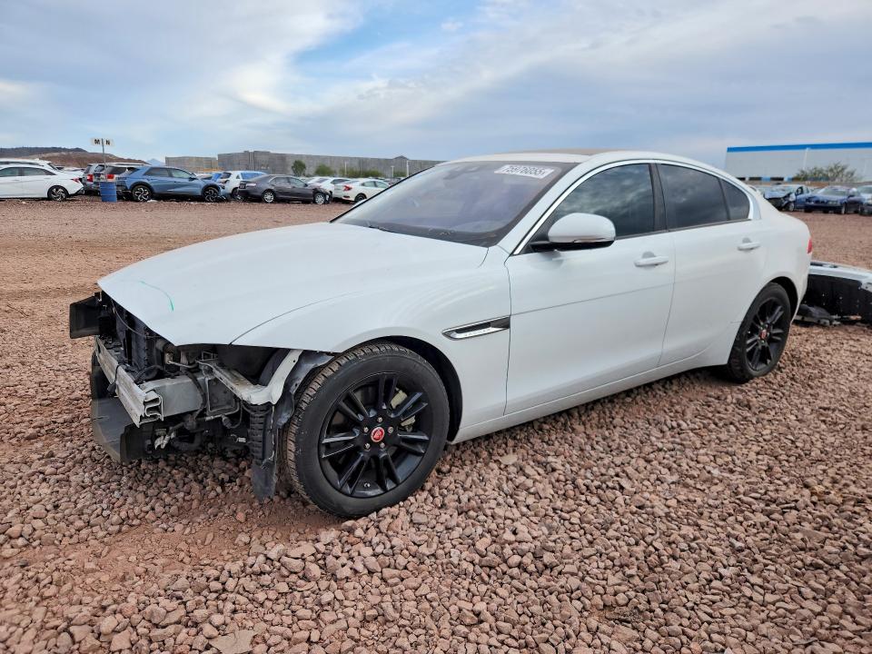 2018 JAGUAR XE — VIN SAJAD4FX4JCP28605