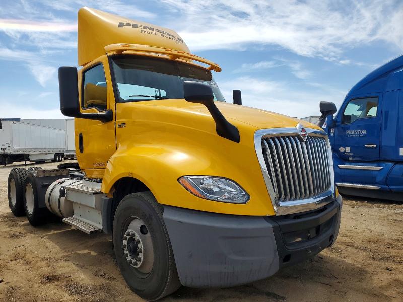 2020 INTERNATIONAL LT625 — VIN 3HSDZTZR4LN233599