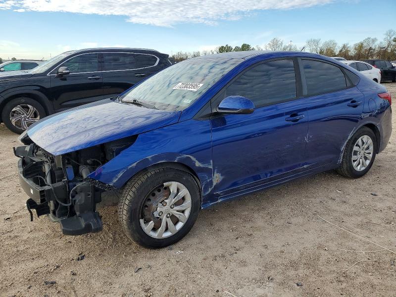 2018 HYUNDAI ACCENT — VIN 3KPC24A38JE018052