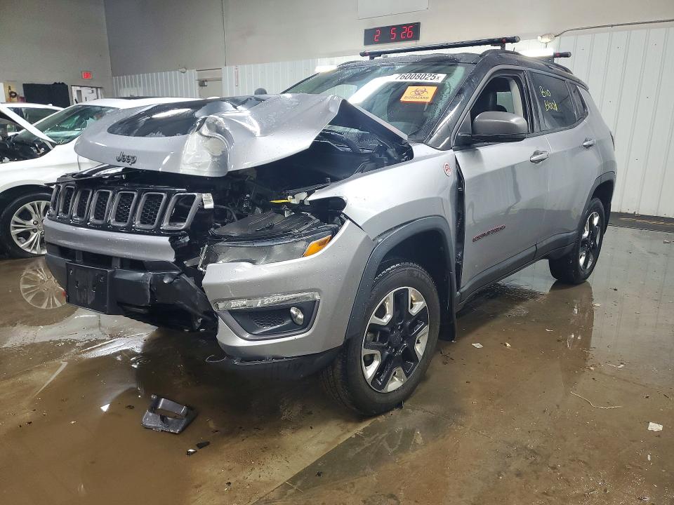 2018 JEEP COMPASS — VIN 3C4NJDDB6JT212721