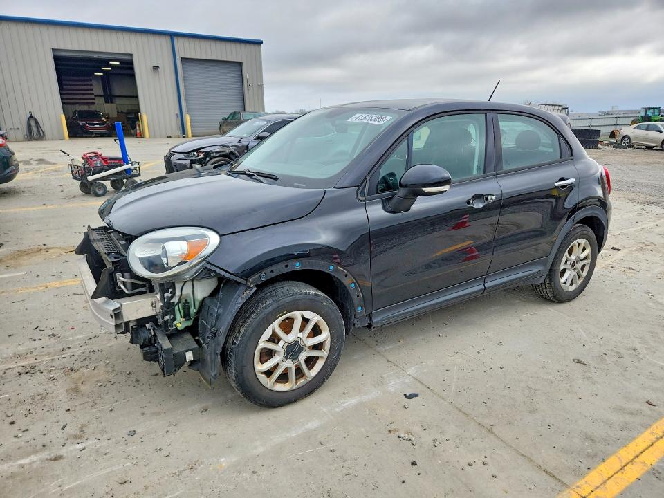 2017 FIAT 500X — VIN ZFBCFXAB3HP572657