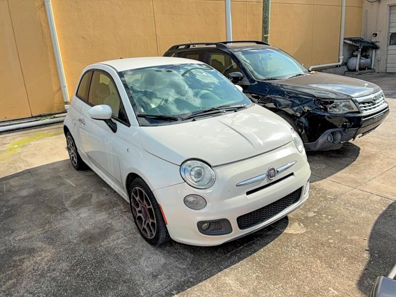 2015 FIAT 500 — VIN 3C3CFFBR8FT501566