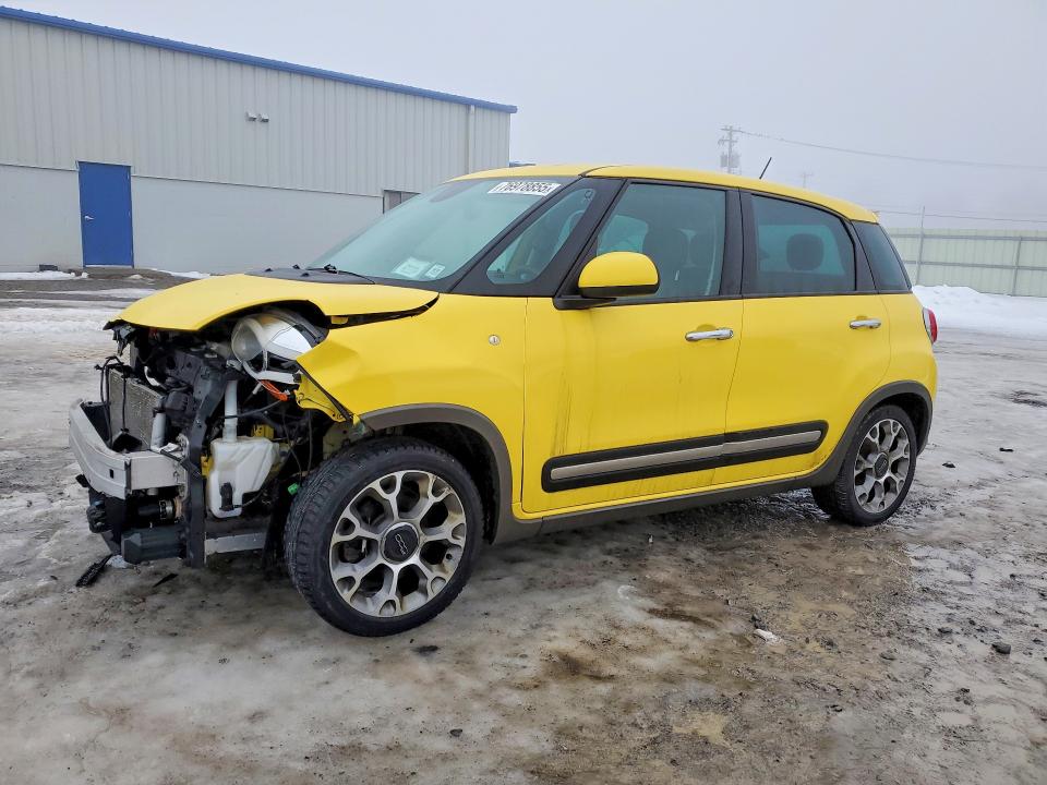 2015 FIAT 500L — VIN ZFBCFADH7FZ034235