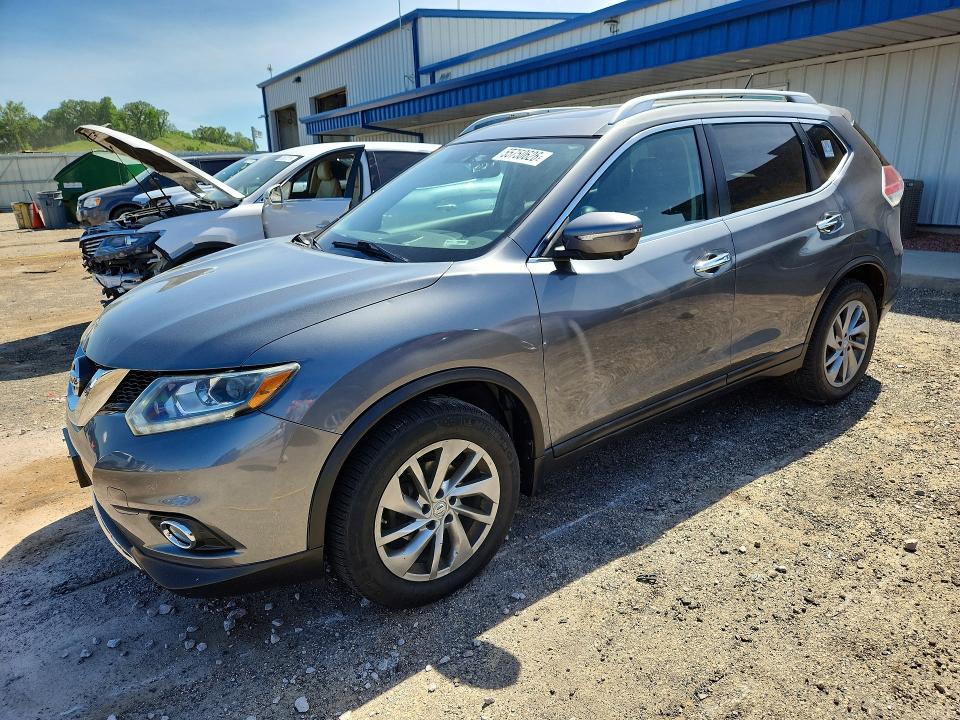 2015 NISSAN ROGUE — VIN 5N1AT2MV2FC823108