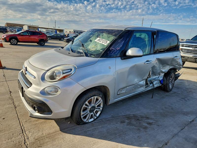 2018 FIAT 500L — VIN ZFBCFAAH7JZ040548