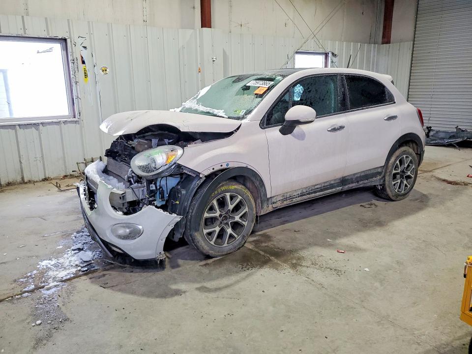 2016 FIAT 500X — VIN ZFBCFYCT9GP470810