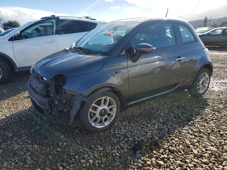 2015 FIAT 500 — VIN 3C3CFFAR0FT561908