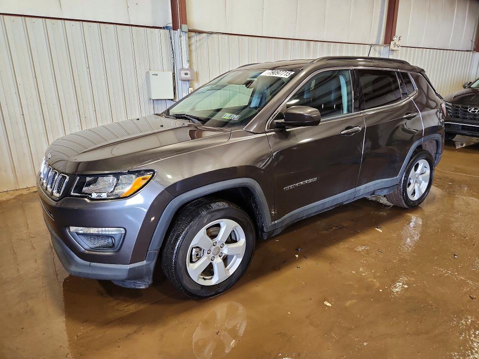 2018 JEEP COMPASS — VIN 3C4NJDBB2JT112635