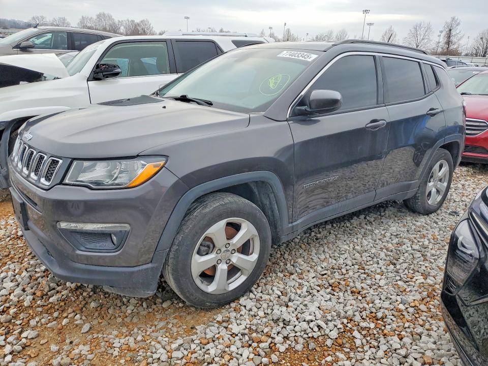 2018 JEEP COMPASS — VIN 3C4NJCBB1JT465040