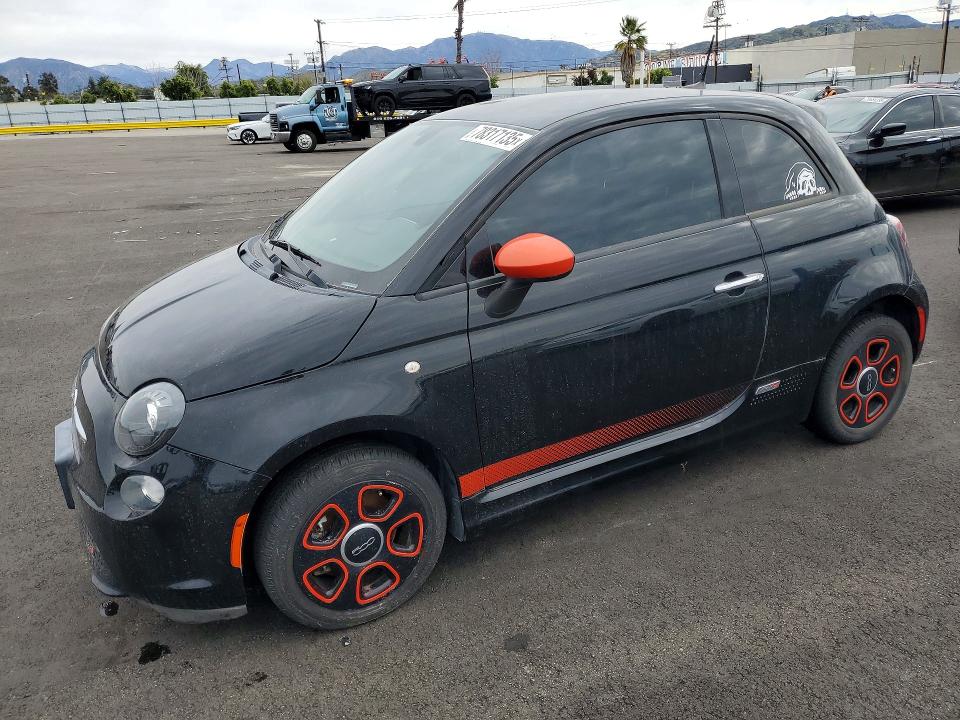 2016 FIAT 500 — VIN 3C3CFFGEXGT247415