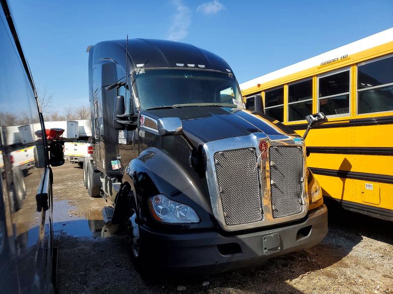 2018 KENWORTH CONSTRUCTION — VIN 1XKYDP9X8JJ179968