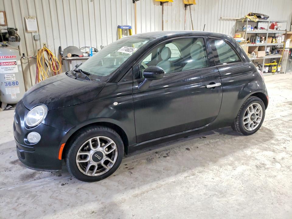 2015 FIAT 500 — VIN 3C3CFFAR7FT689742