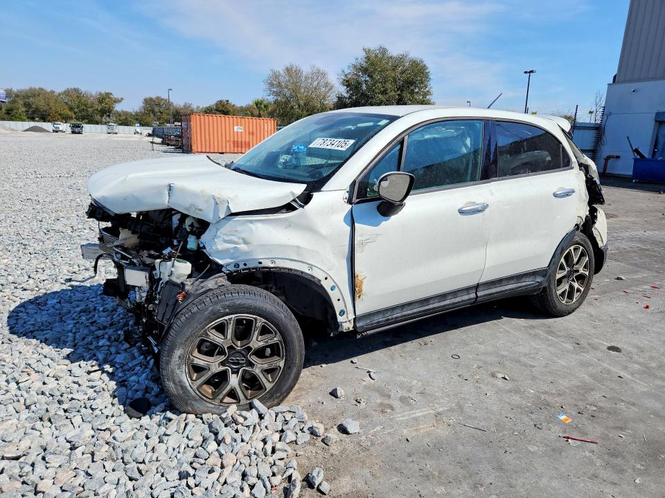 2016 FIAT 500X — VIN ZFBCFYCT3GP378415