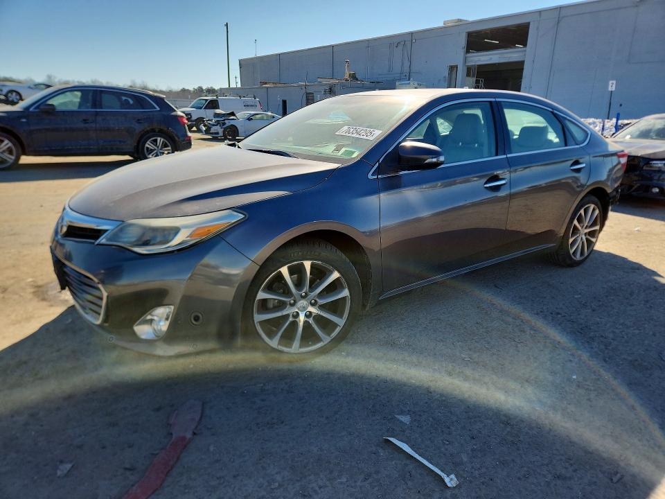 2015 TOYOTA AVALON XLE — VIN 4T1BK1EB2FU184213