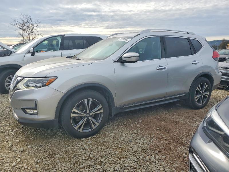 2017 NISSAN ROGUE S — VIN 5N1AT2MT2HC830559