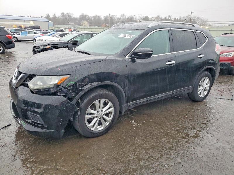 2015 NISSAN ROGUE S — VIN 5N1AT2MV5FC799824