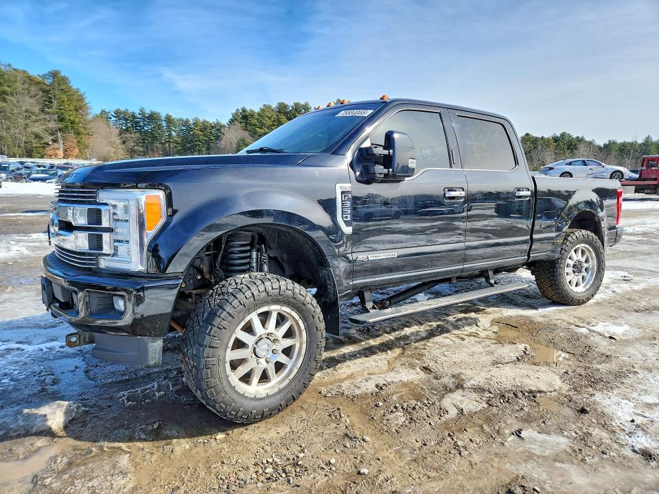 2018 FORD F350 — VIN 1FT8W3BT7JEB14821