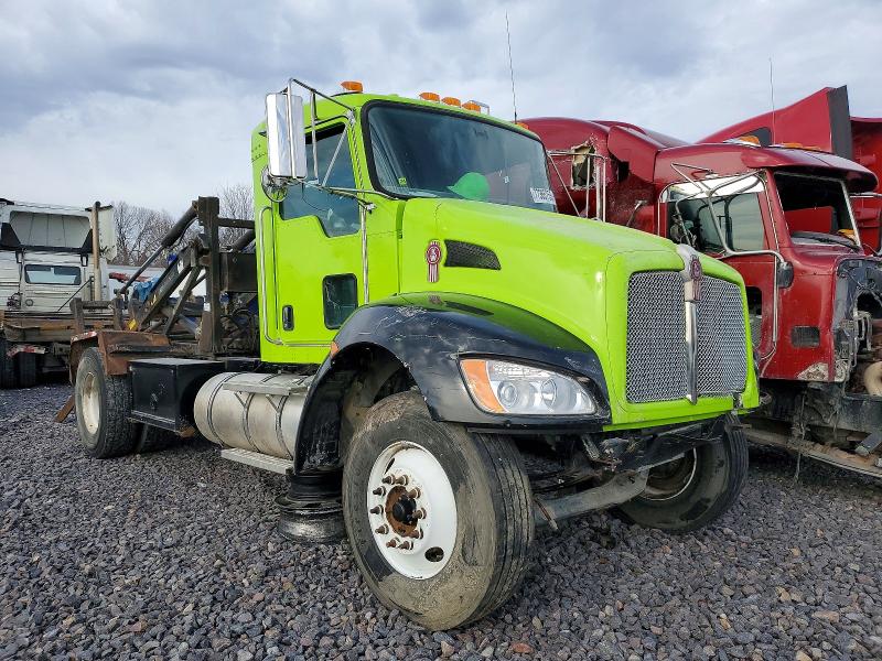 2021 KENWORTH CONSTRUCTION — VIN 2NKHHM6X1MM457740