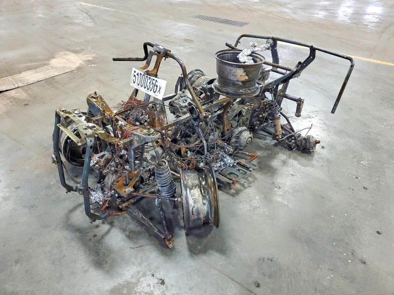 4XASEE570GA606018