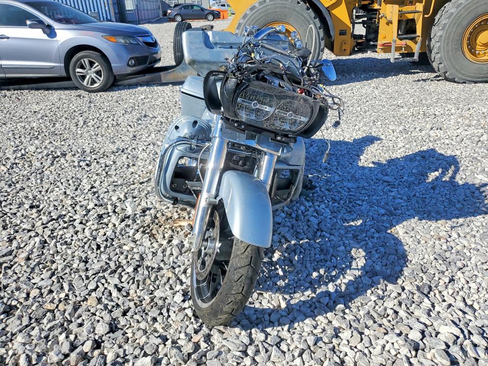 1HD1KHC26PB608158