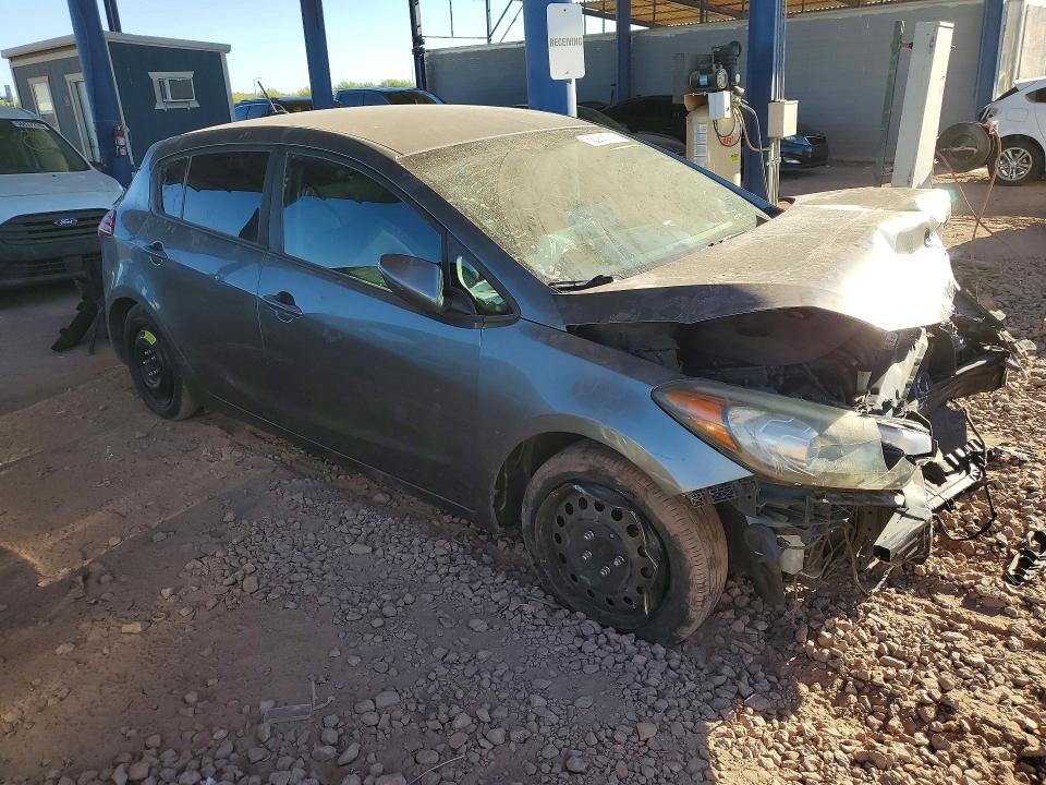 KNAFK5A88G5586219