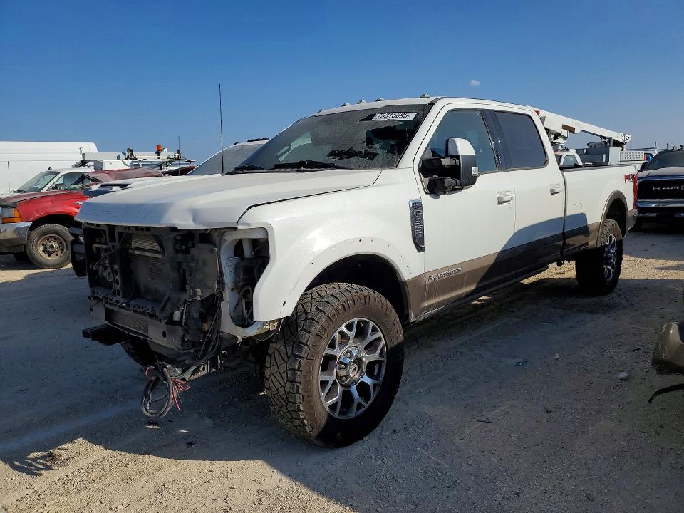 2022 FORD F350 — VIN 1FT8W3BT0NED72359