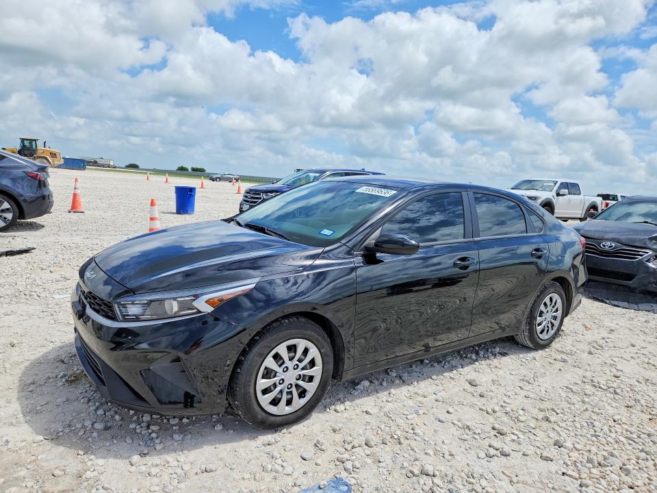 3KPF24AD6PE677519