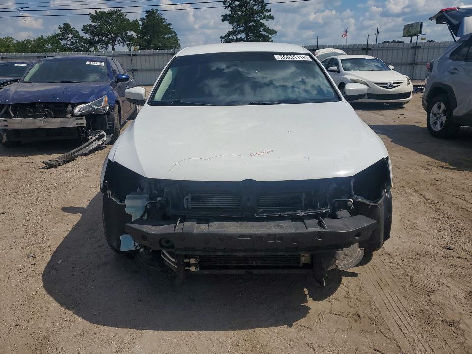 3VW2B7AJ6HM375867