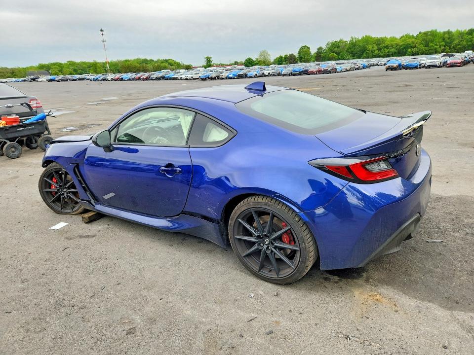 JF1ZNBE13S9760742