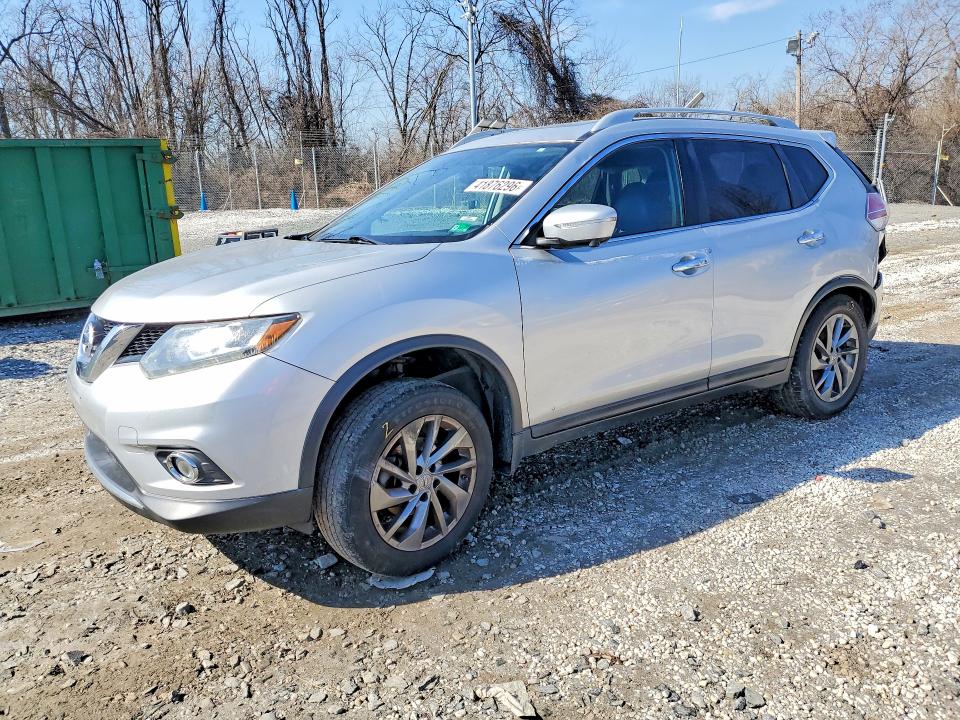 2015 NISSAN ROGUE — VIN 5N1AT2MV2FC906621