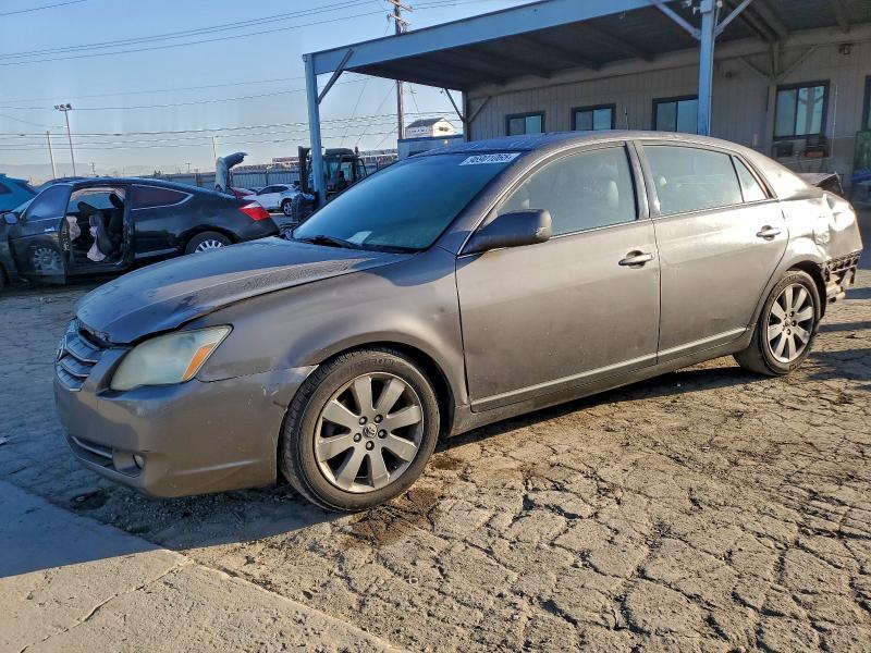 2005 TOYOTA AVALON XL — VIN 4T1BK36B95U060867