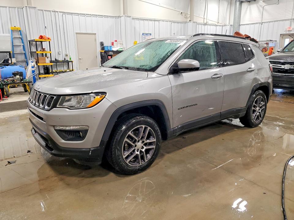 2017 JEEP COMPASS — VIN 3C4NJDBB5HT597346