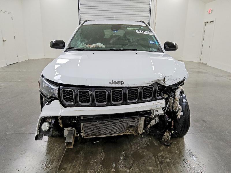 2025 JEEP COMPASS — VIN 3C4NJDBN9ST554372