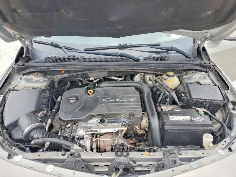1G1ZD5ST1JF155812