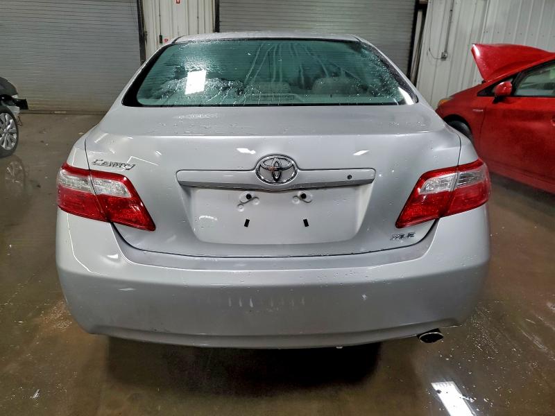 4T1BE46K98U208646