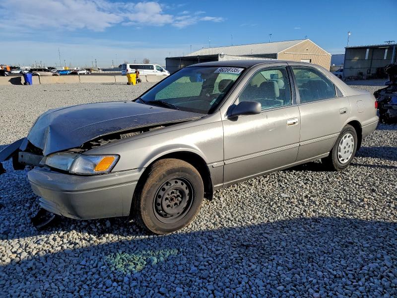 4T1BG22K3XU405668